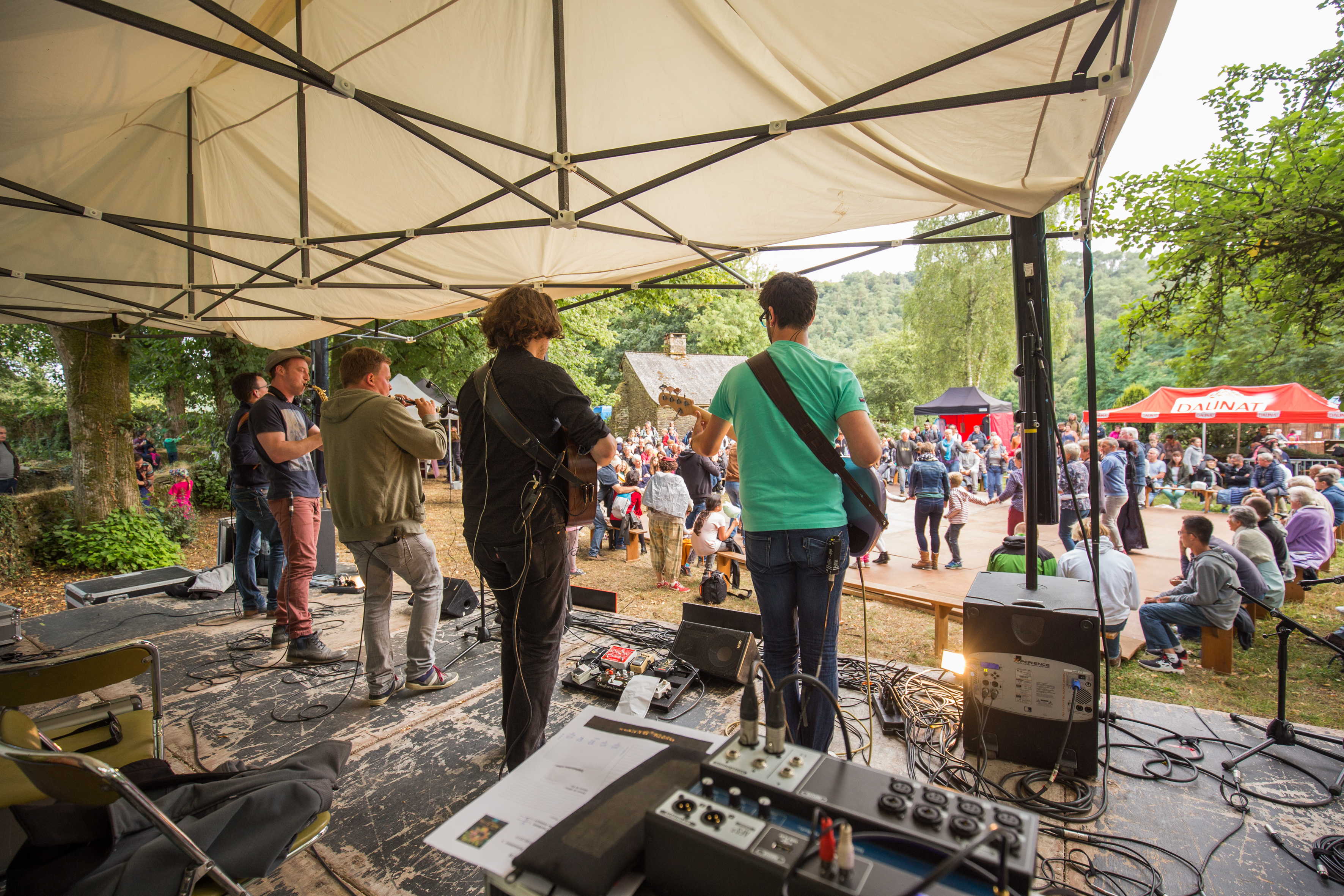 Musique au village de Conomor